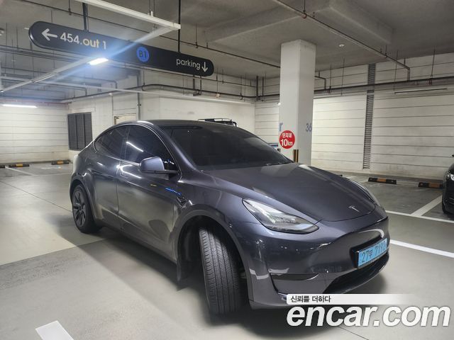 Tesla Model Y RWD — пробег 12 000 км — фото 3 из 5
