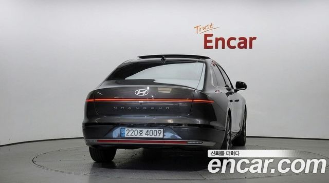 Hyundai Grandeur из Кореи Encar