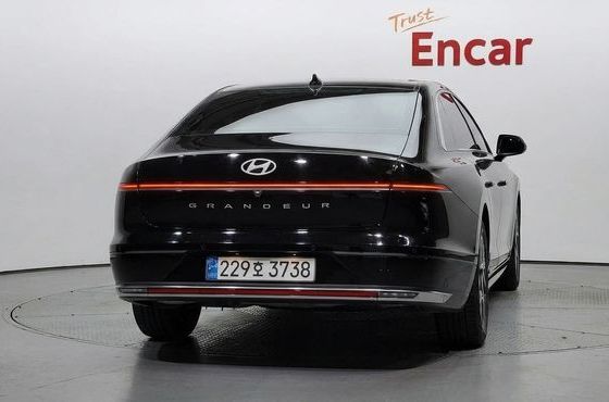 Hyundai Grandeur 2,5 Gasoline 2WD Premium — пробег 92 735 км — фото 4 из 5