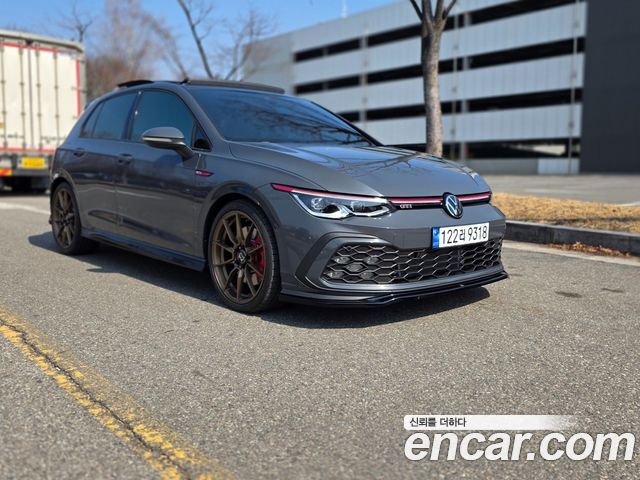 Volkswagen Golf 2.0 GTI — пробег 6 400 км — фото 2 из 5