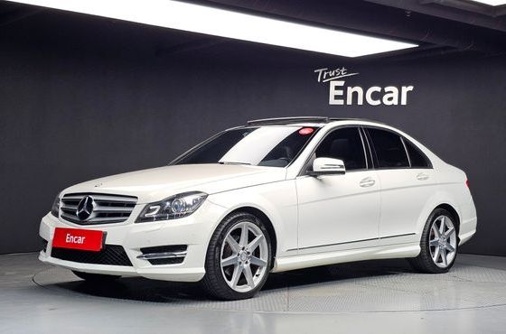 Mercedes-Benz C-Class C200 CGI Avantgarde Style Package — пробег 108 421 км — фото 1 из 5