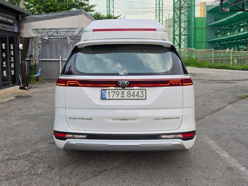 Kia Carnival Gasoline 9-Seater Hi-Limousine Signature — пробег 180 000 км — фото 2 из 5