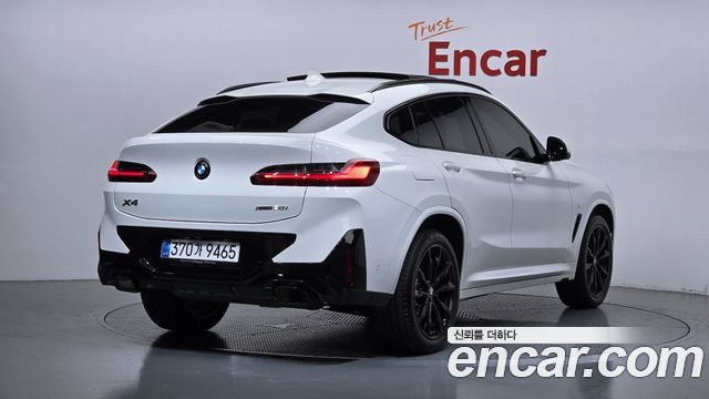 BMW X4 xDrive20i M Sport Pro Special Edition — пробег 7 788 км — фото 2 из 5