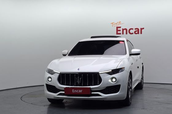 Maserati Levante 3.0 AWD GranLusso — пробег 124 965 км — фото 3 из 5
