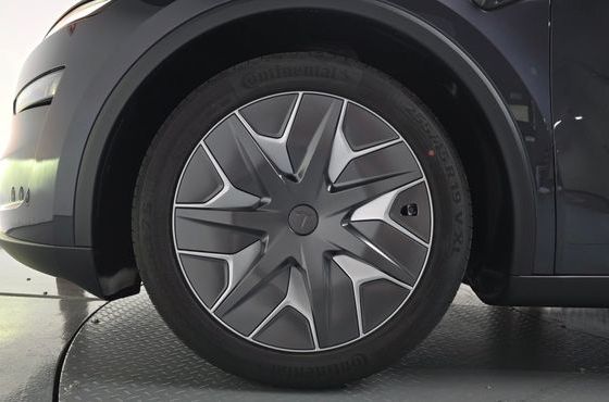 Tesla Model Y L Long Range AWD — пробег 9 км — фото 5 из 5