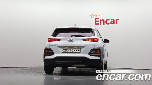 Hyundai Kona из Кореи Encar