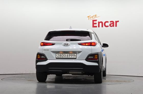 Hyundai Kona Diesel 1.6 2WD Modern Choice — пробег 217 440 км — фото 4 из 5