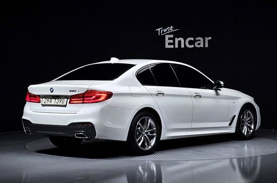 BMW 5-Series 520d M Sport package — пробег 120 081 км — фото 2 из 5
