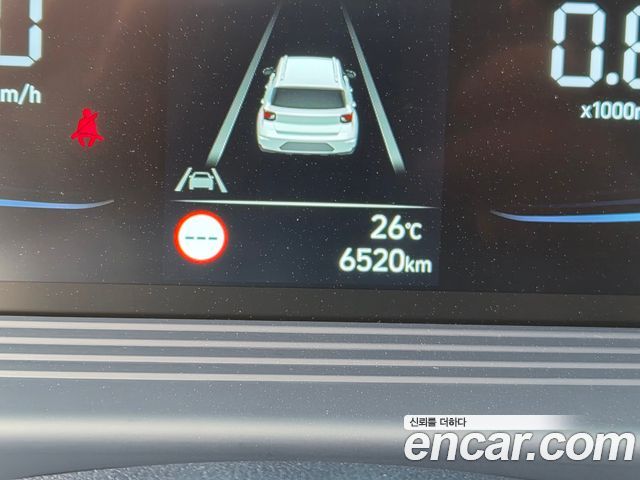Hyundai Venue из Кореи Encar