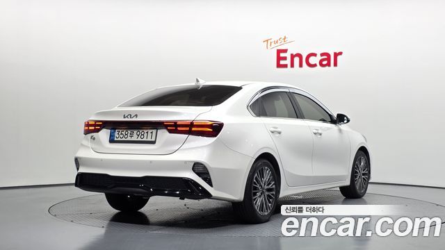 Kia K3 из Кореи Encar