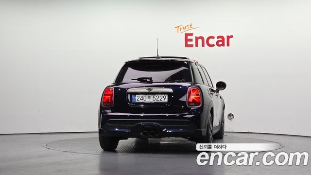 Mini Cooper из Кореи Encar
