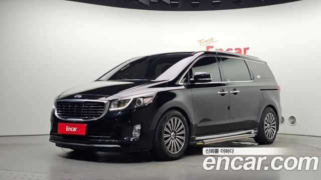 Kia Carnival 11-seater Prestige — пробег 202 066 км — фото 1 из 5