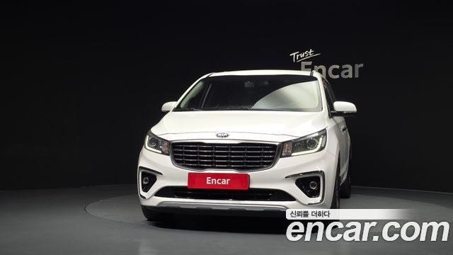 Kia Carnival из Кореи Encar