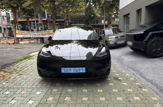 Tesla Model Y Long Range AWD — пробег 25 356 км — фото 3 из 5
