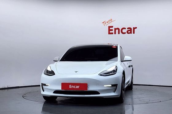 Tesla Model 3 Long Range AWD — пробег 217 664 км — фото 3 из 5