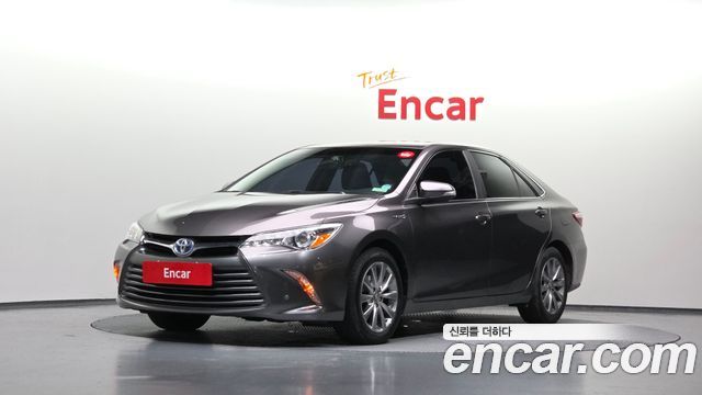 Toyota Camry Hybrid LE — пробег 23 273 км — фото 1 из 5