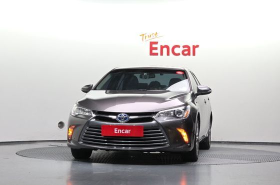 Toyota Camry Hybrid LE — пробег 23 273 км — фото 3 из 5
