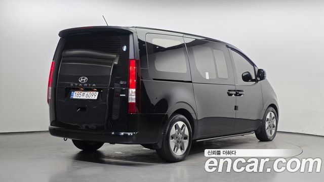 Hyundai Staria из Кореи Encar