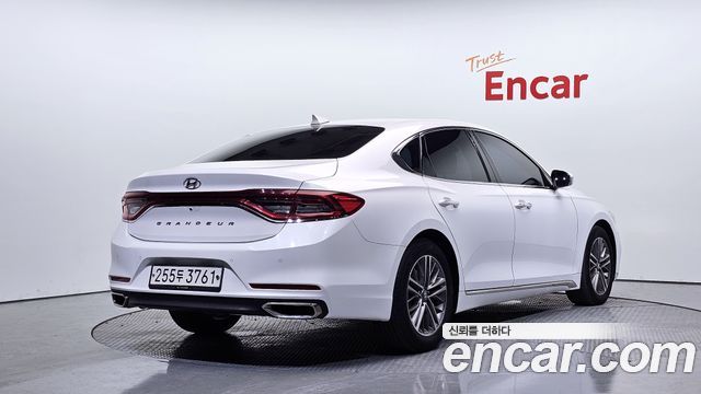 Hyundai Grandeur 2.2 Diesel Premium — пробег 148 815 км — фото 2 из 5