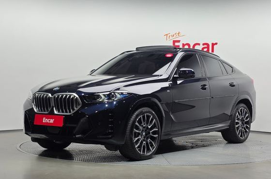 BMW X6 xDrive40i M Sport — пробег 24 675 км — фото 1 из 5