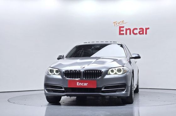 BMW 5-Series 520d xDrive — пробег 82 682 км — фото 3 из 5