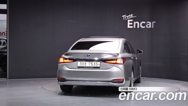 Lexus ES из Кореи Encar