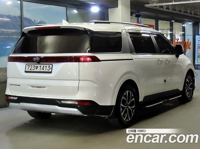 Kia Carnival из Кореи Encar