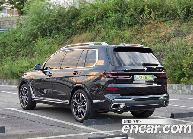 BMW X7 xDrive 40d M Sport 6STR — пробег 6 400 км — фото 2 из 5