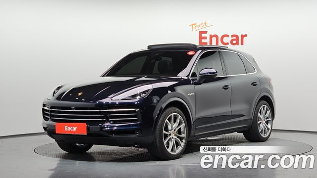 Porsche Cayenne 3.0 E-Hybrid — пробег 75 949 км — фото 1 из 5