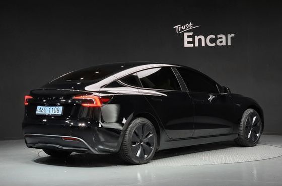 Tesla Model 3 RWD — пробег 40 755 км — фото 2 из 5