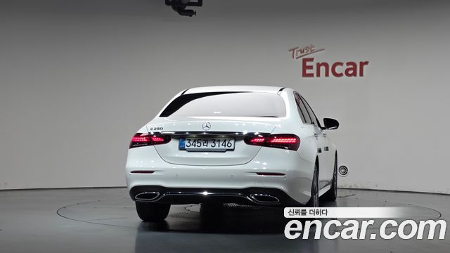 Mercedes-Benz E-Class из Кореи Encar
