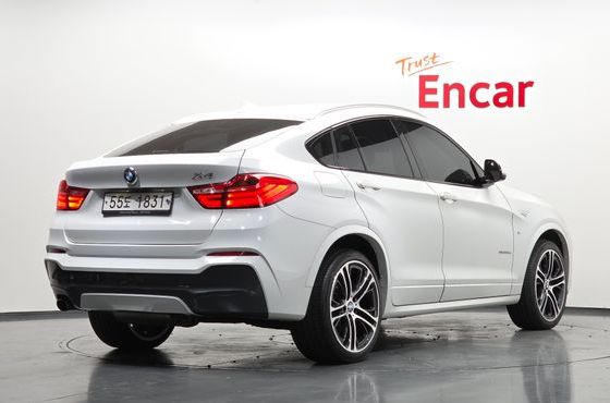 BMW X4 xDrive20d M Sport — пробег 68 359 км — фото 2 из 5
