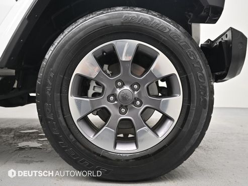 Jeep Wrangler 2.0 Overland 4Door — пробег 104 446 км — фото 5 из 5