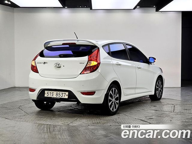 Hyundai Accent Diesel 1.6 VGT Premier — пробег 127 213 км — фото 4 из 5