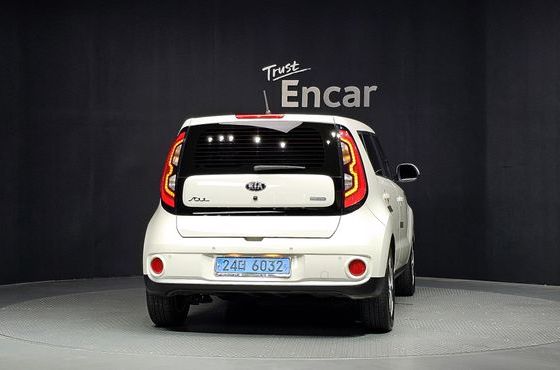 Kia Soul EV — пробег 40 179 км — фото 4 из 5