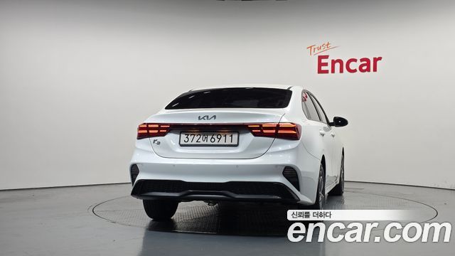 Kia K3 из Кореи Encar