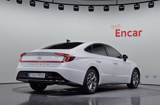 Hyundai Sonata 2.0 Premium Plus — пробег 14 166 км — фото 2 из 5