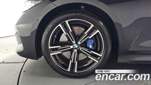 BMW 3-Series из Кореи Encar