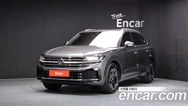 Volkswagen Touareg 3.0 TDI Prestige — пробег 71 850 км — фото 1 из 5