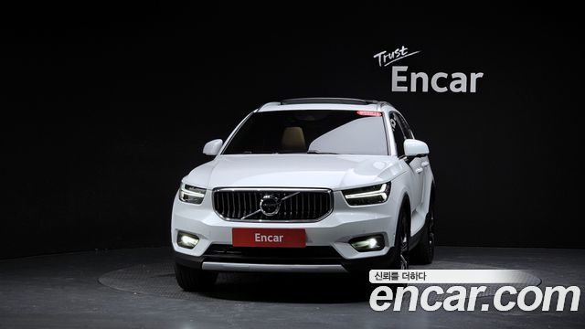 Volvo XC40 B4 Inscription — пробег 72 955 км — фото 3 из 5