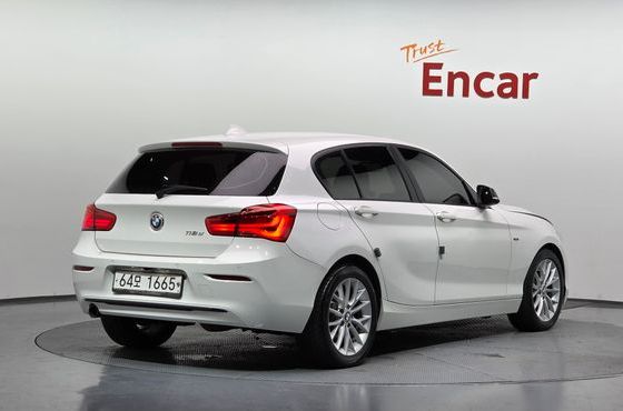 BMW 1-Series 118d Sport 5Door — пробег 168 126 км — фото 2 из 5