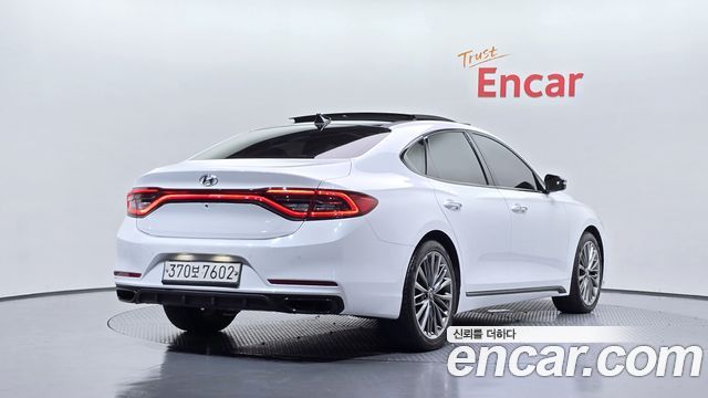 Hyundai Grandeur из Кореи Encar