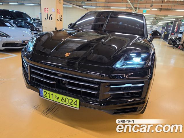 Porsche Cayenne 3.0 — пробег 32 000 км — фото 1 из 5