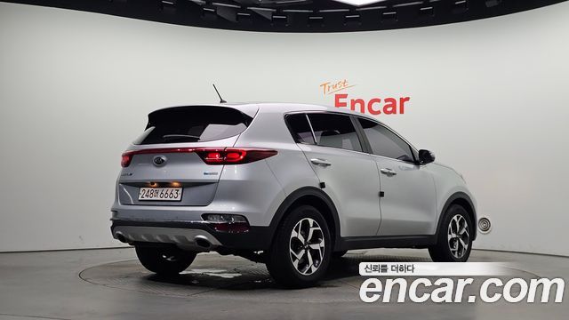 Kia Sportage из Кореи Encar