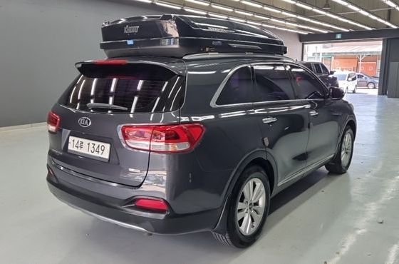 Kia Sorento Diesel 2.0 2WD Prestige — пробег 165 099 км — фото 2 из 5