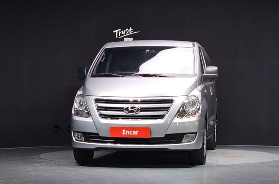Hyundai Starex 5-Seater VAN Smart — пробег 93 299 км — фото 3 из 5
