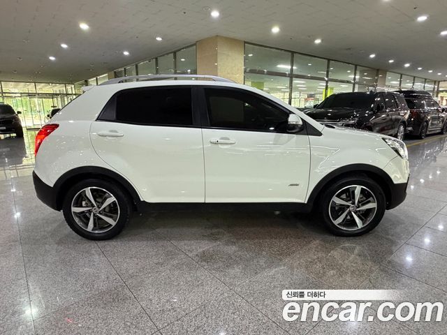 Ssangyong KORANDO 2.2 DX 4WD — пробег 139 025 км — фото 5 из 5