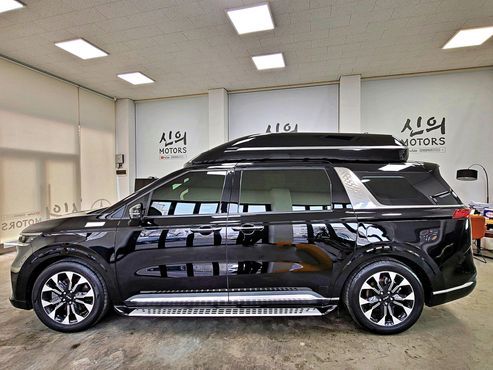 Kia Carnival Diesel 7-Seater Hi-Limousine Signature — пробег 117 000 км — фото 5 из 5