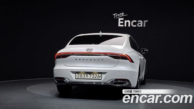 Hyundai Grandeur из Кореи Encar