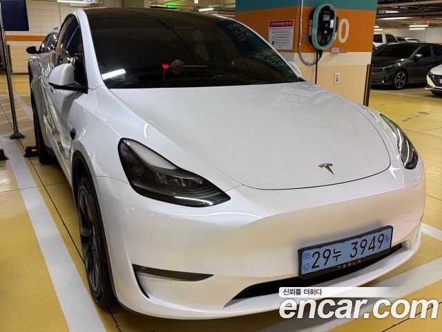 Tesla Model Y Long Range AWD — пробег 35 961 км — фото 1 из 5